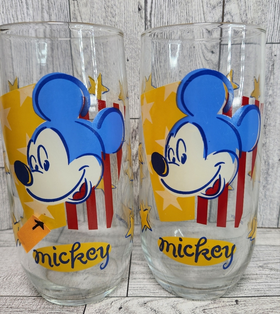 Set 2 Vintage Mickey Mouse glasses